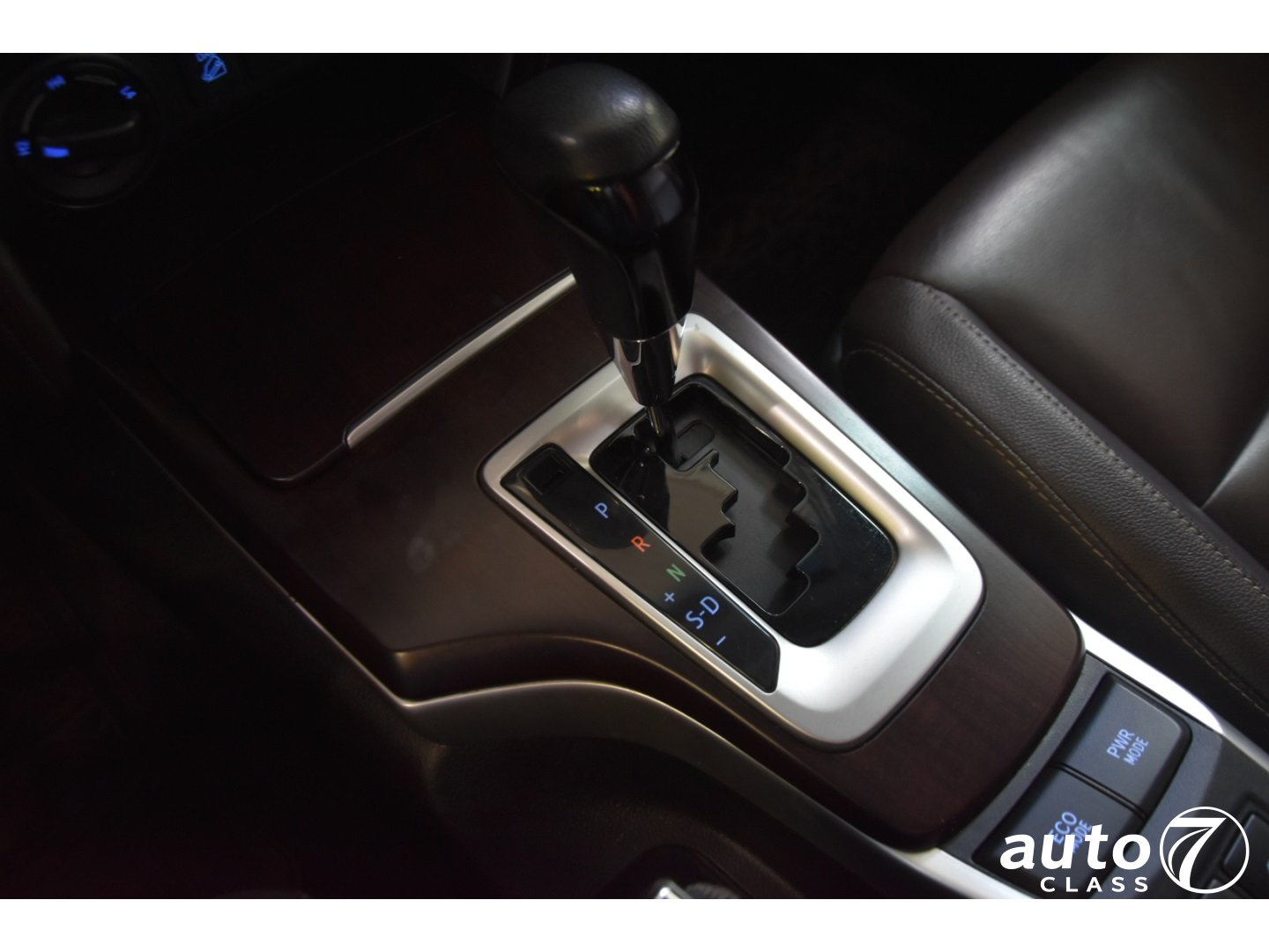 TOYOTA HILUX SW4 - Foto 10