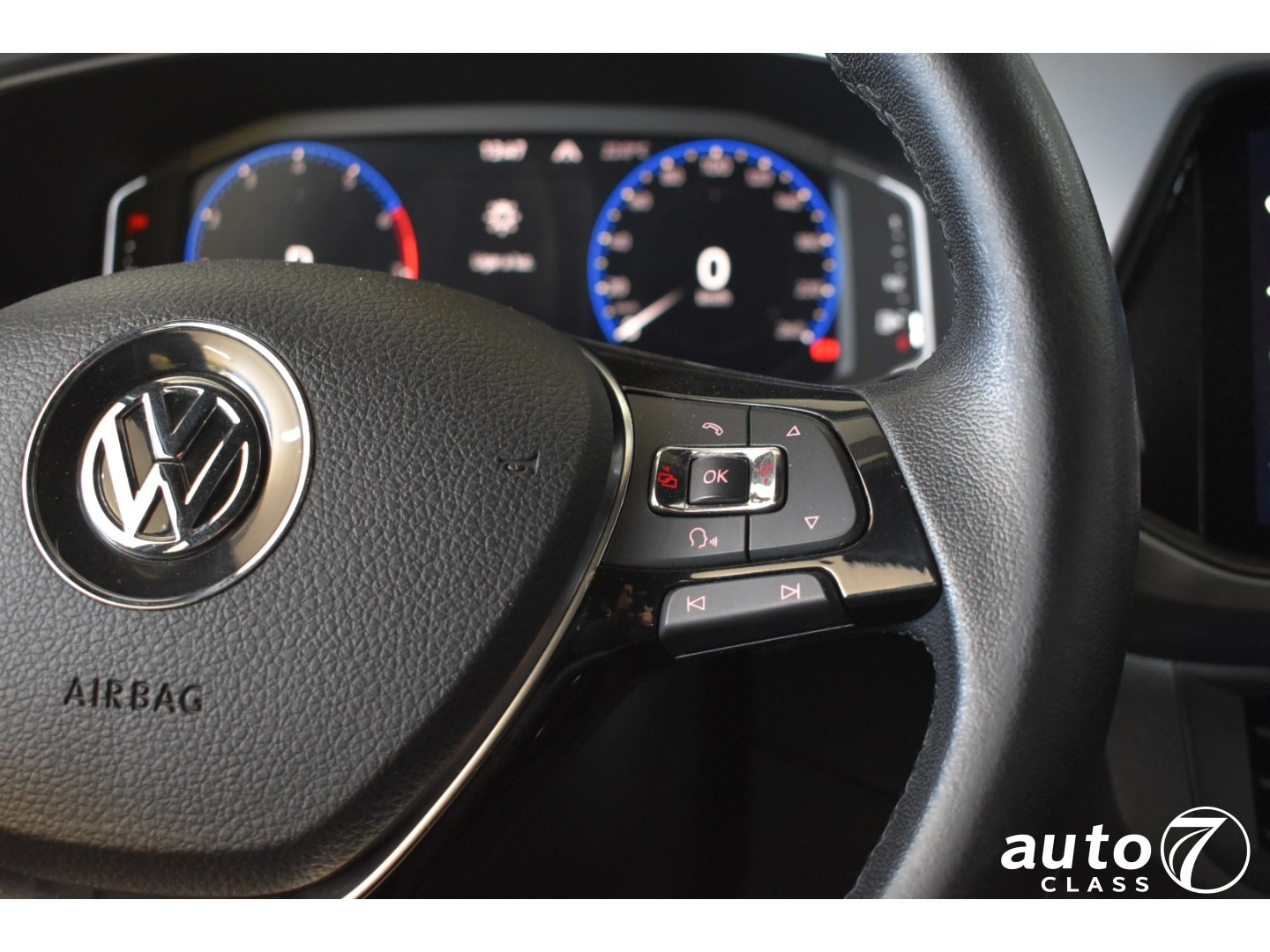 VOLKSWAGEN T-CROSS - Foto 6