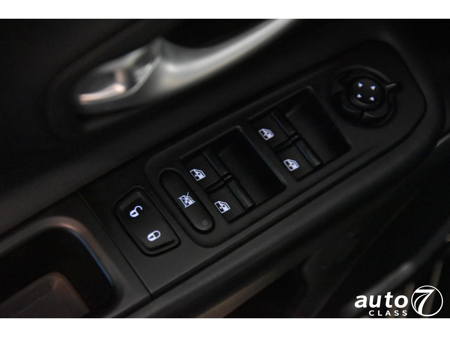 JEEP RENEGADE - Foto 10
