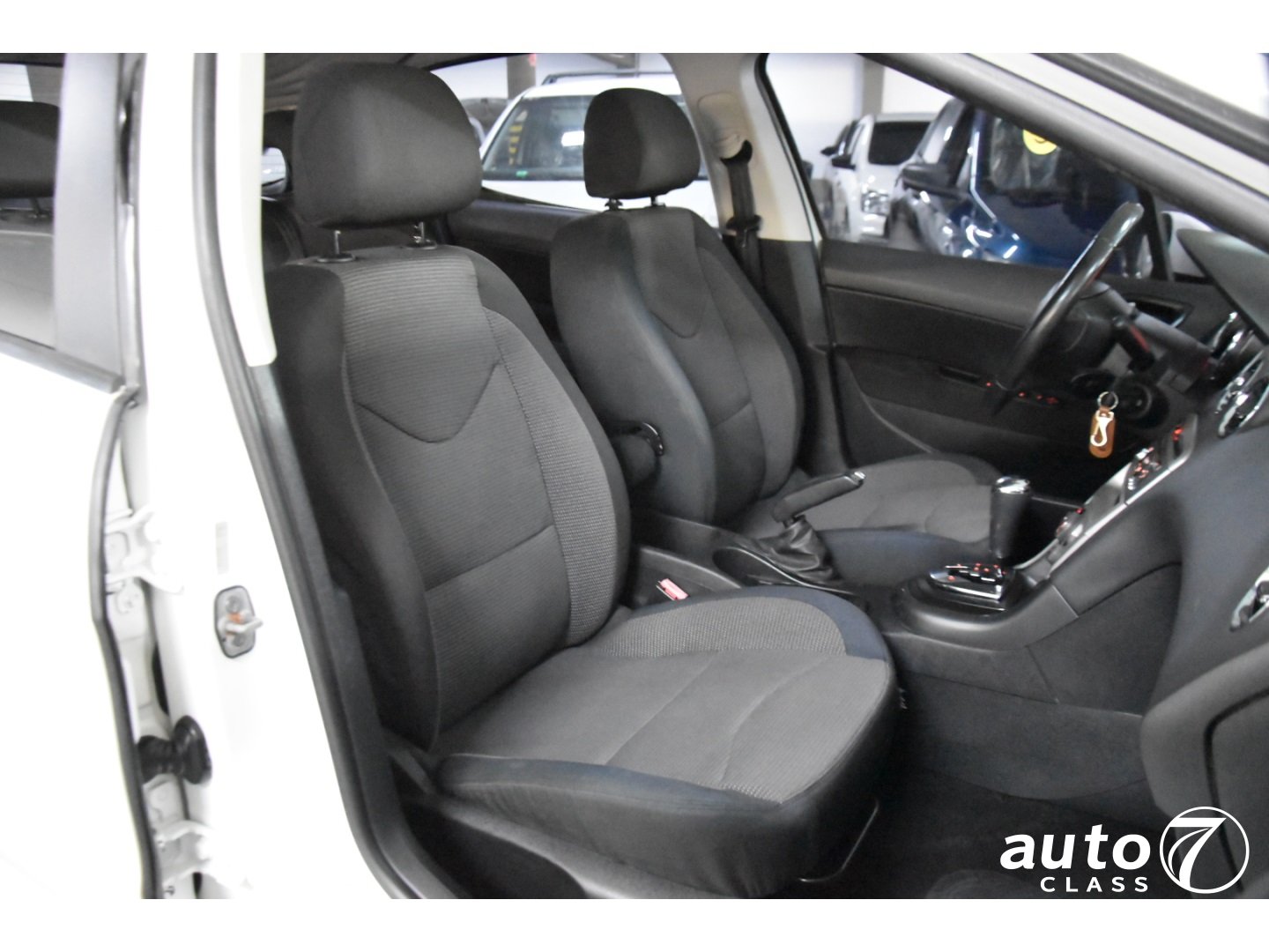PEUGEOT 308 - Foto 4