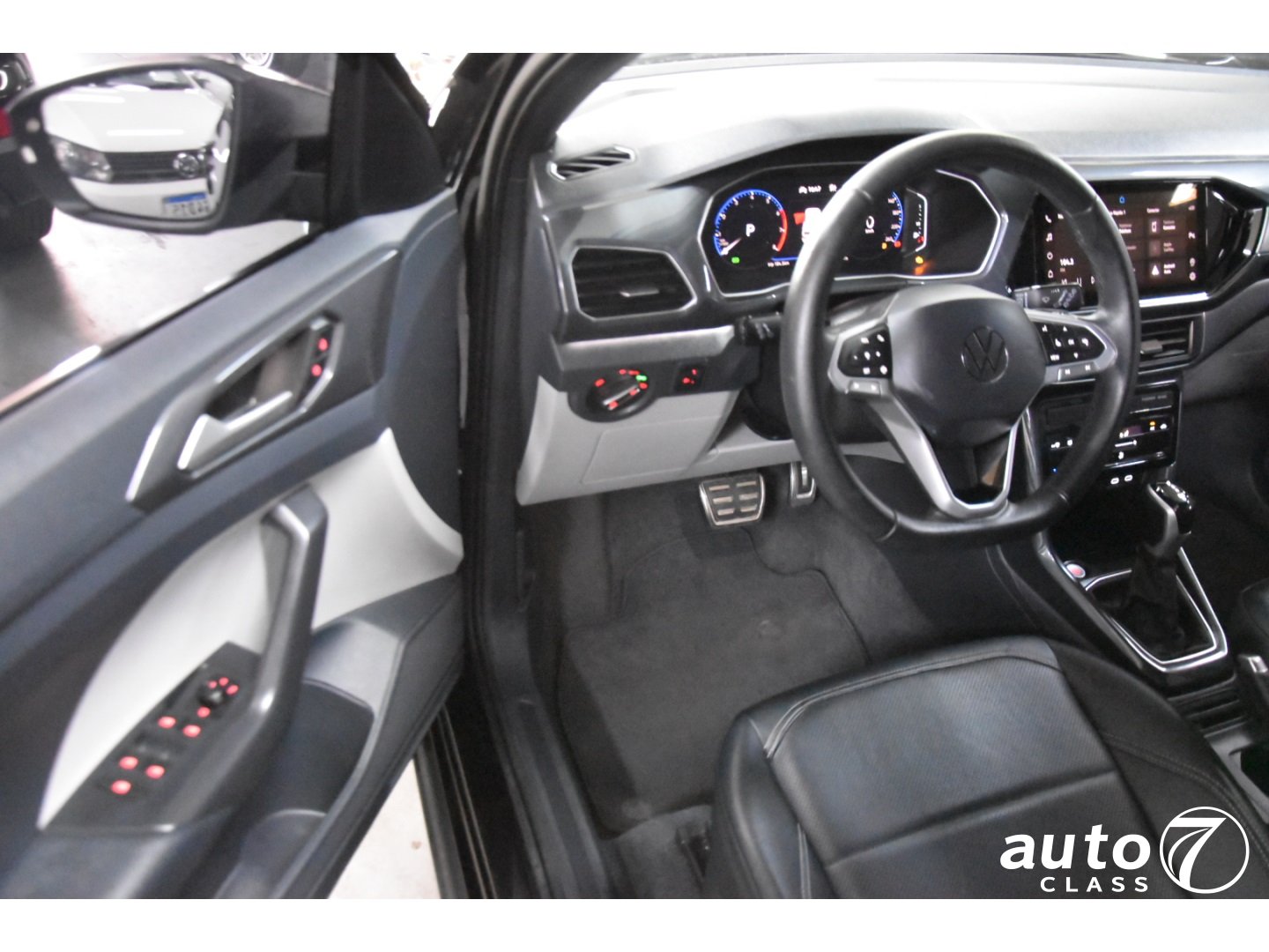 VOLKSWAGEN T-CROSS - Foto 3