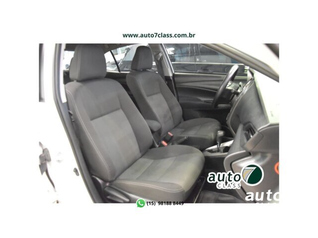 TOYOTA YARIS - Foto 3