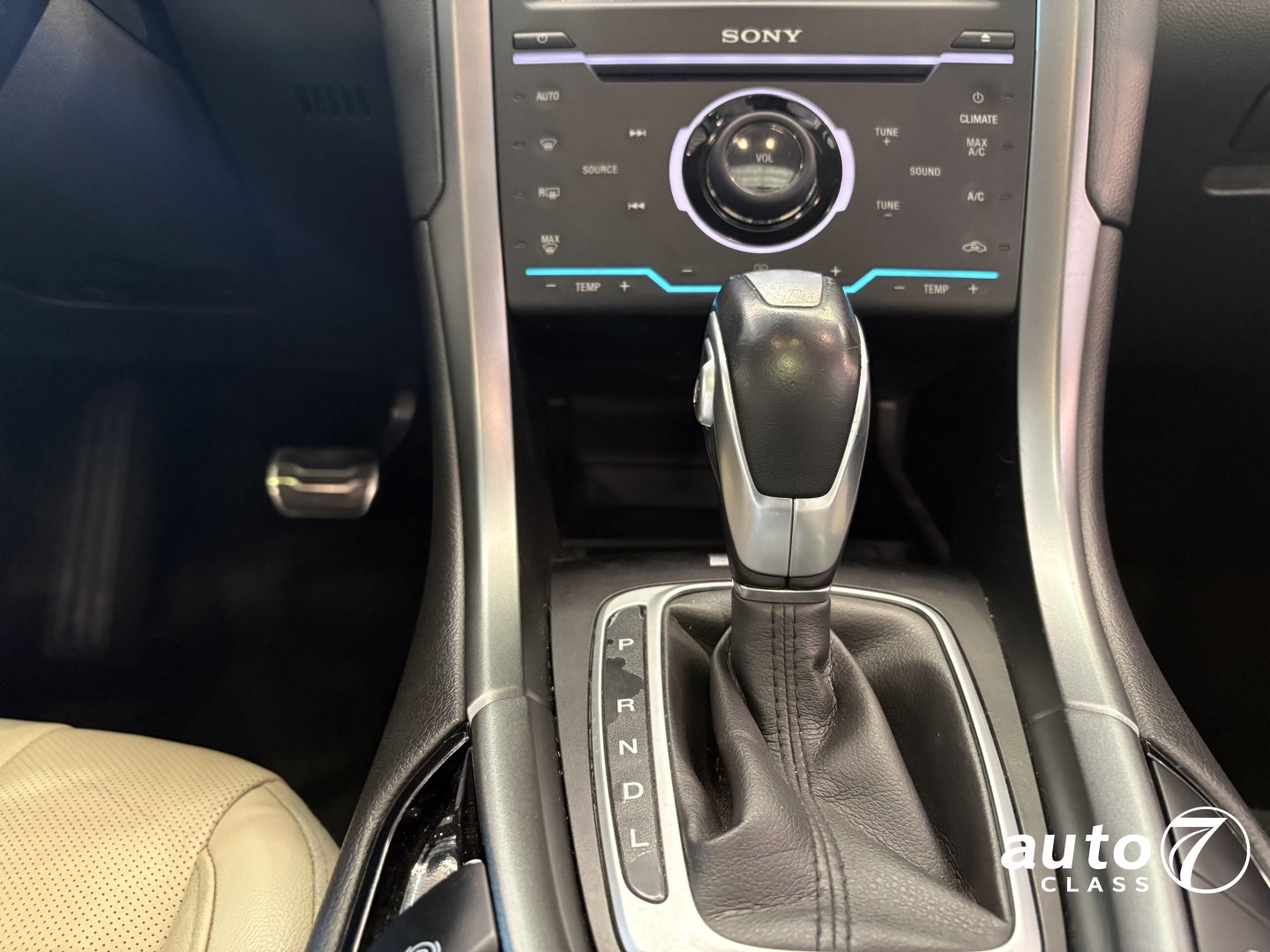 FORD FUSION - Foto 12