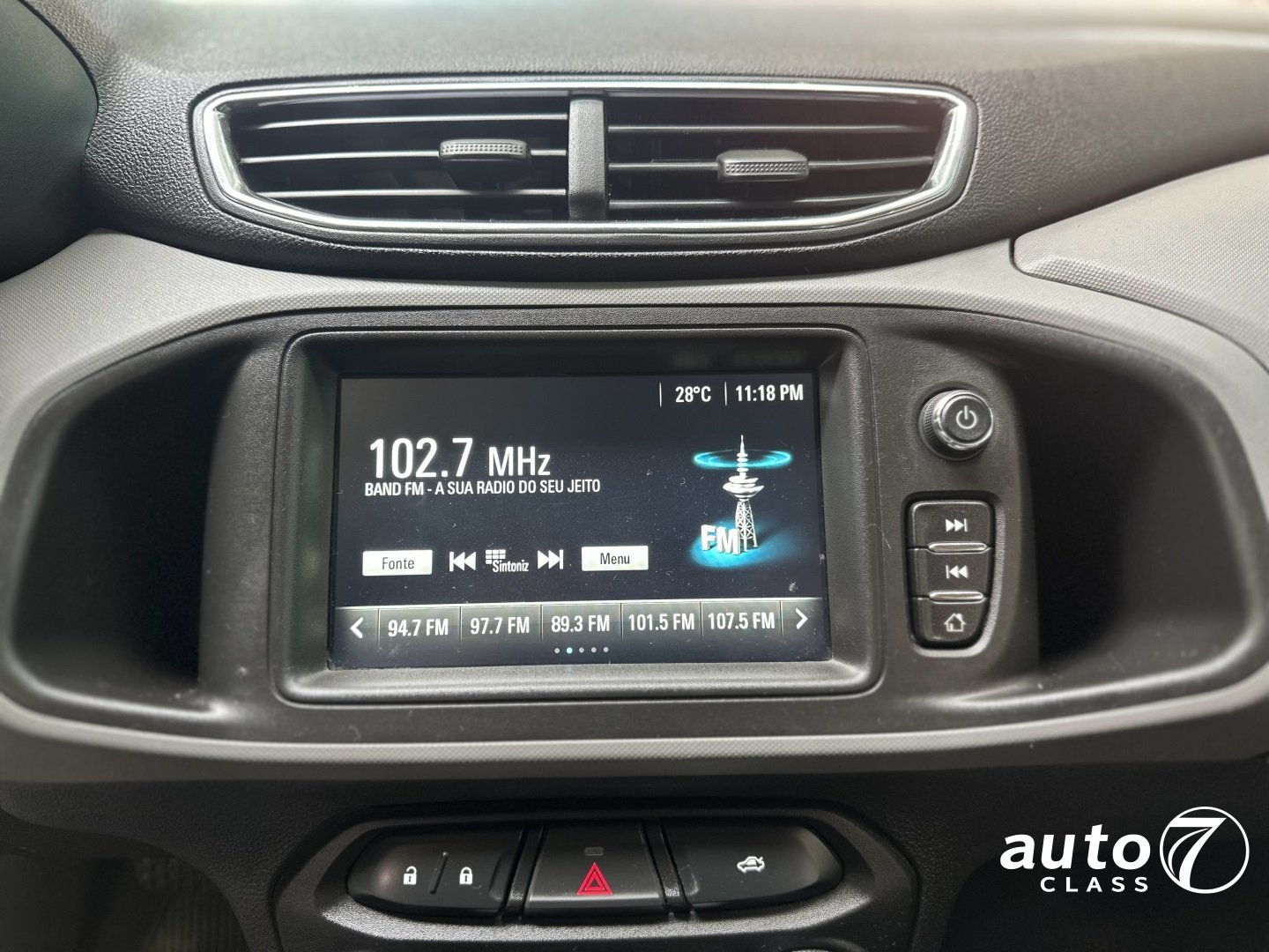 CHEVROLET ONIX - Foto 12